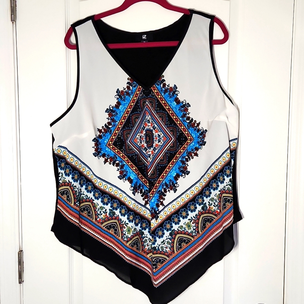 323- IZ Byer Black Print top Size 3X